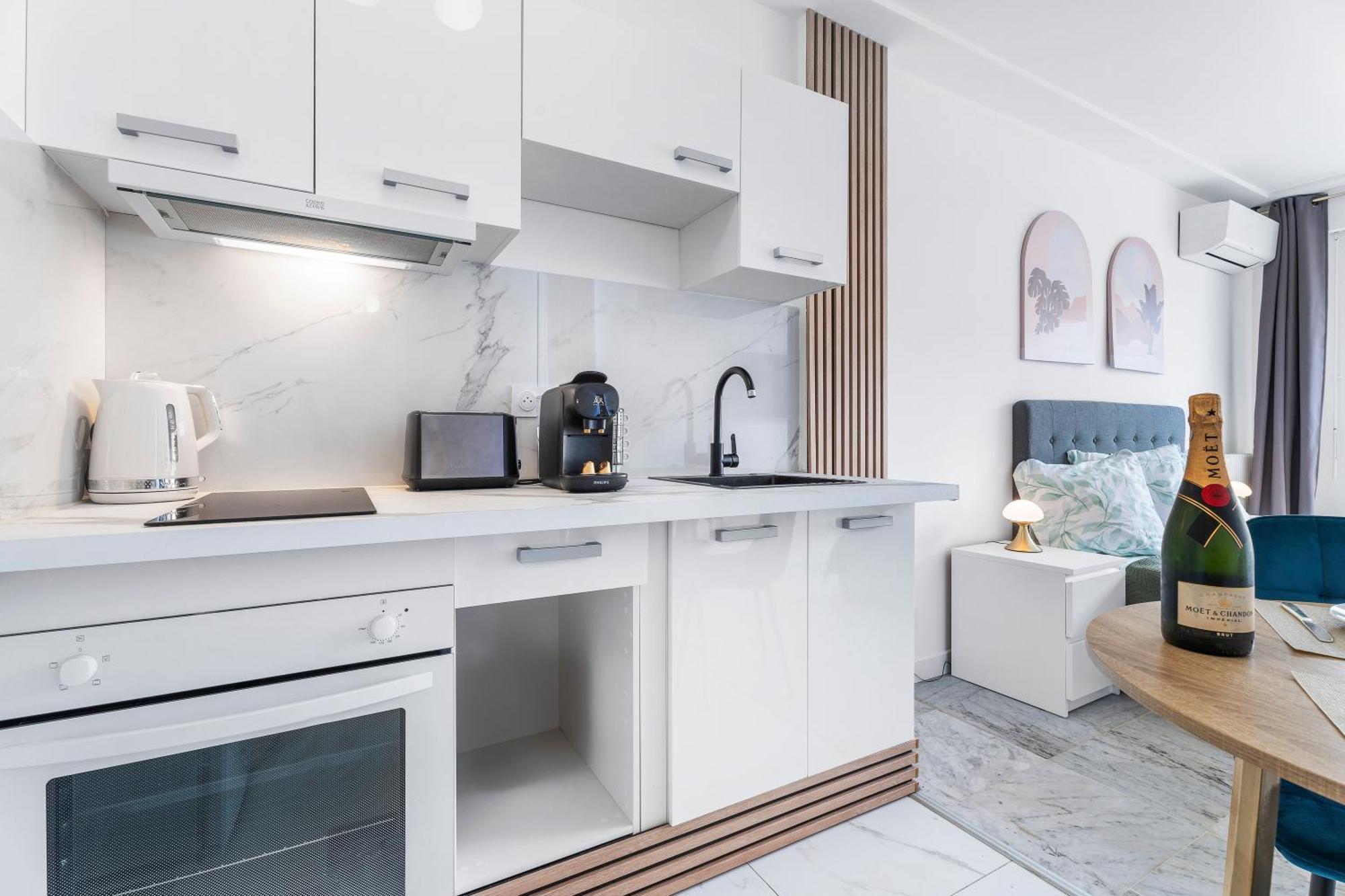Elegant Studio Avec Terrasse Proche Mer Tramway Nizza Esterno foto